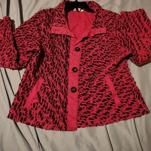 Pristine Stylish Pink and Black Women's Denim Jacket, Chic Embroidered
